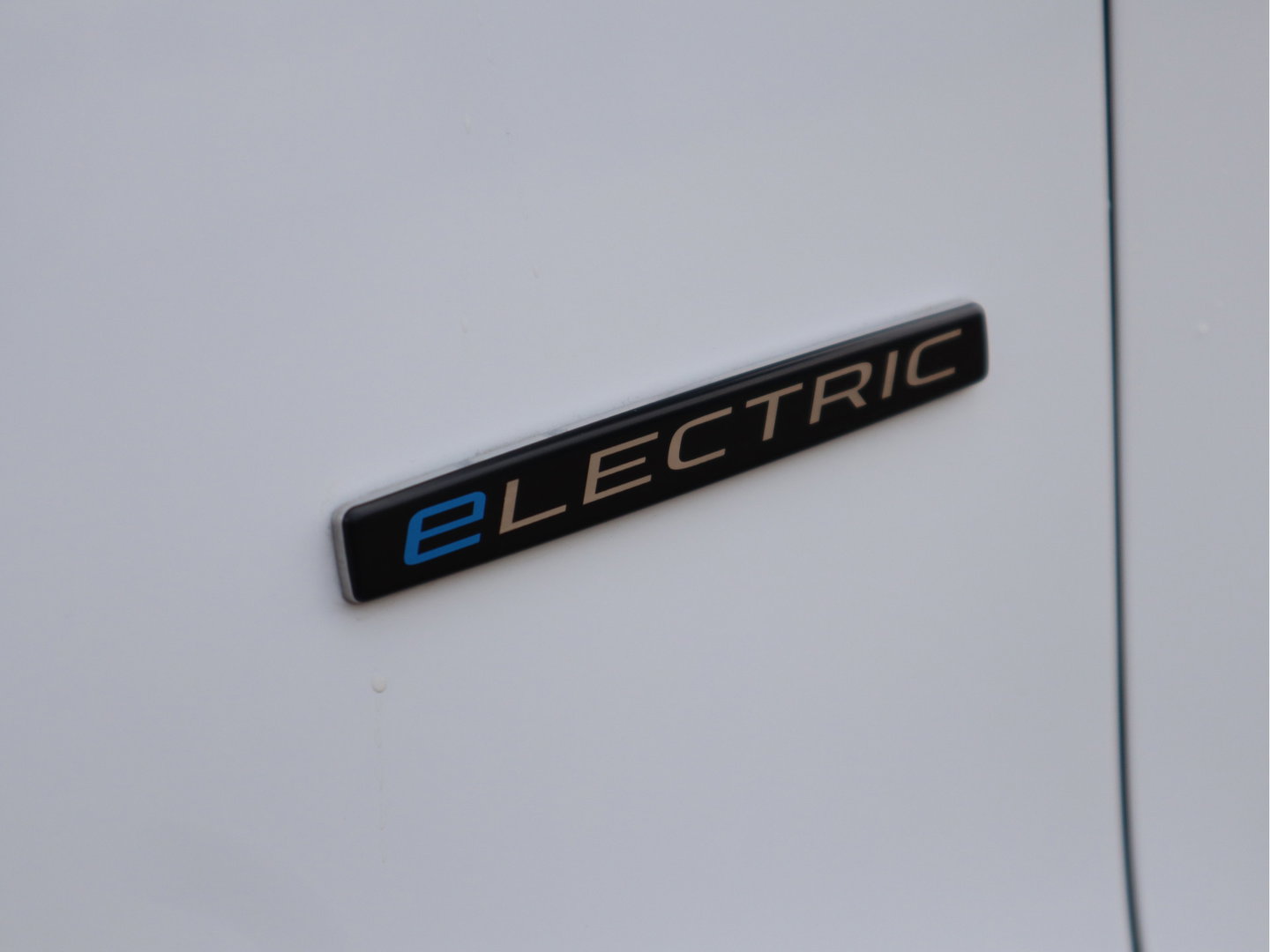 Mercedes-Benz eSprinter 414 Accu 113 kWh WLPT 445 KM AC+DC Snelladen L3H2 Maxi - Trekhaak