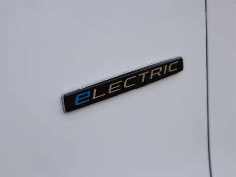 Mercedes-Benz eSprinter 414 Accu 113 kWh WLPT 445 KM AC+DC Snelladen L3H2 Maxi - Trekhaak