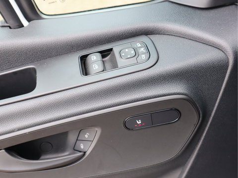 Mercedes-Benz eSprinter 414 Accu 113 kWh WLPT 445 KM AC+DC Snelladen L3H2 Maxi - Trekhaak