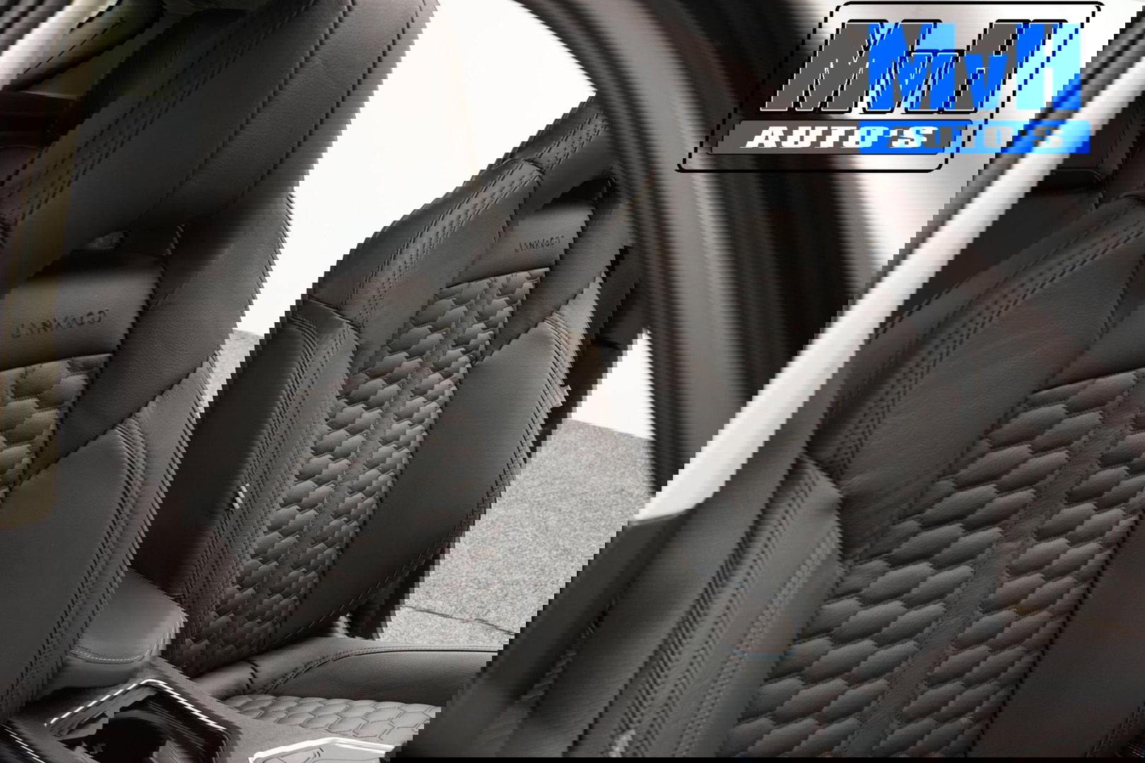 Lynk & Co 01 1.5 Plug-in Hybride|FULL BLACK XL|LEER|NAP|PANO