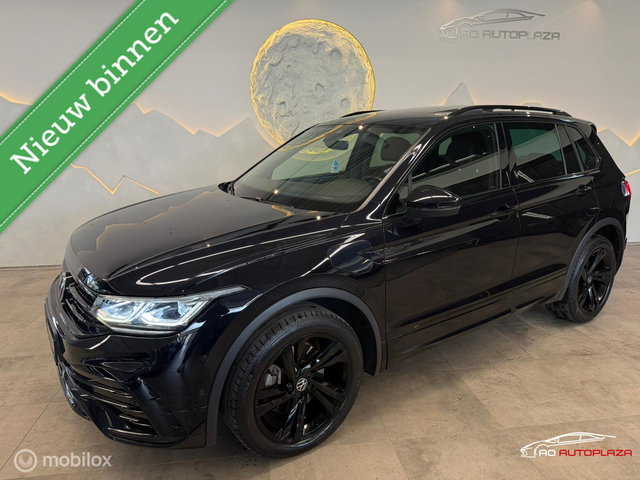 Volkswagen Tiguan - 1.4 TSI eHybrid R-Line Panorama/Keyless/Black style/360 camera