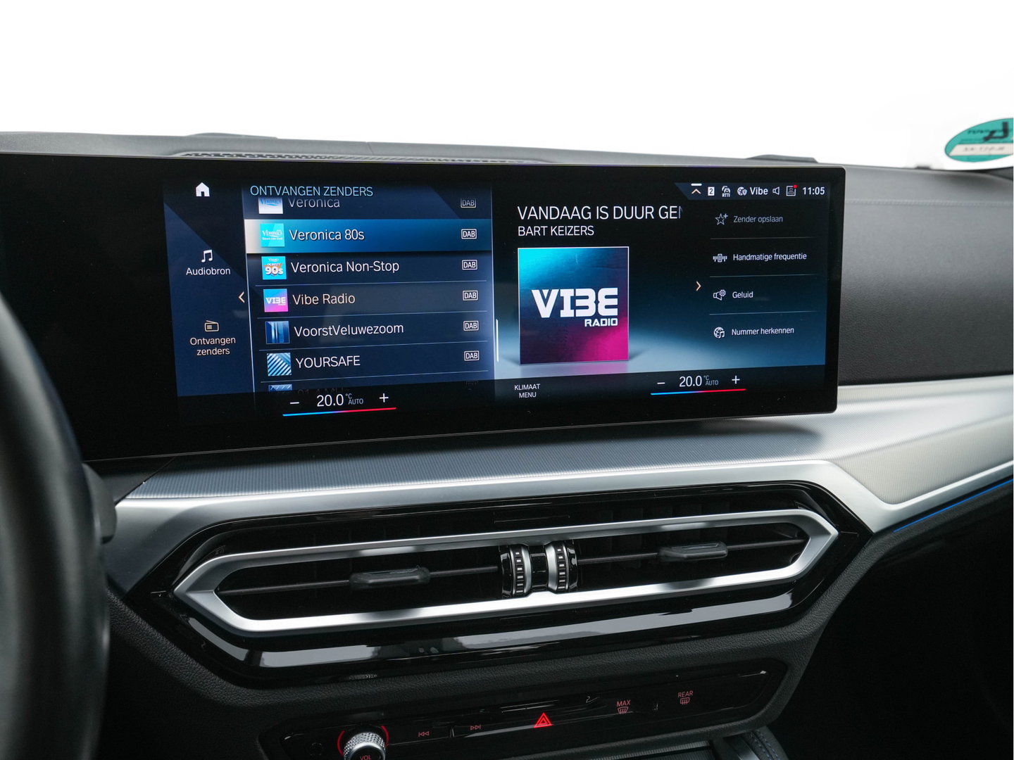 BMW i4 eDrive40 84 kWh M-Sport *M50 JAHRE* [ 3-Fase-11 kW ] {SOH-96%} (INCL-BTW) *LEATHER-ALCANTARA | FULL-LED | ADAPTIVE-CRUISE | HEATED-SPORTSEATS | CAMERA | DAB | DIGI-COCKPIT | NAVI-FULLMAP | AMBIENT-LIGHT | ECC | PDC | CARPLAY | KEYLESS | SHIFTPADDLES | 18