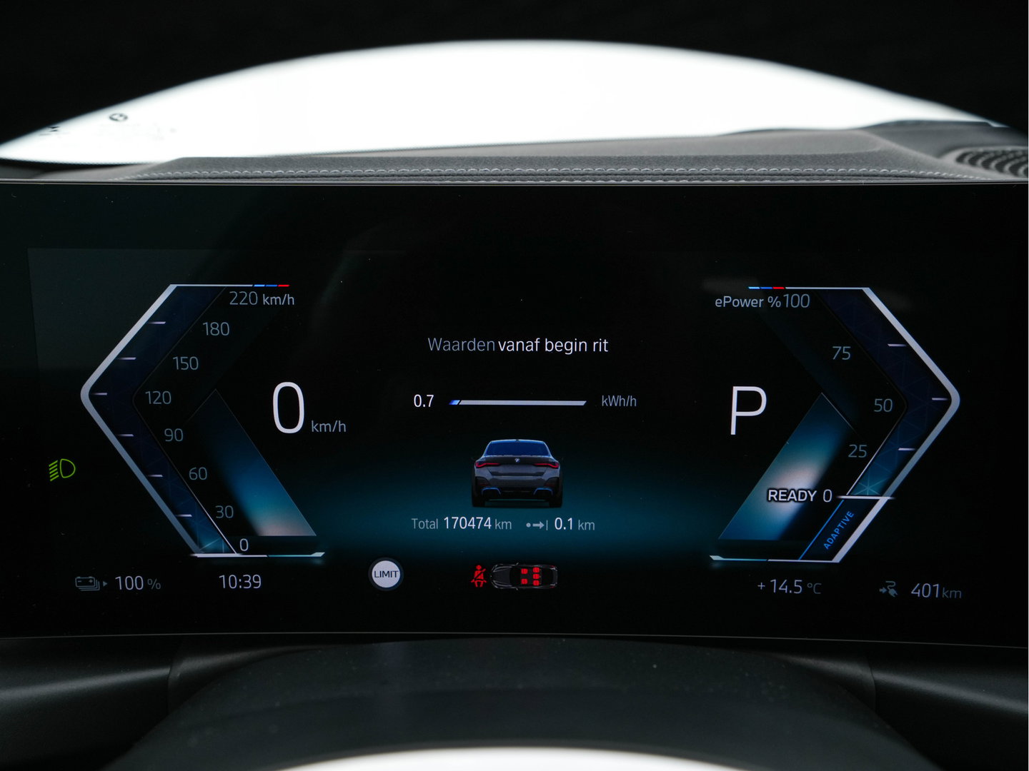 BMW i4 eDrive40 84 kWh M-Sport *M50 JAHRE* [ 3-Fase-11 kW ] {SOH-96%} (INCL-BTW) *LEATHER-ALCANTARA | FULL-LED | ADAPTIVE-CRUISE | HEATED-SPORTSEATS | CAMERA | DAB | DIGI-COCKPIT | NAVI-FULLMAP | AMBIENT-LIGHT | ECC | PDC | CARPLAY | KEYLESS | SHIFTPADDLES | 18