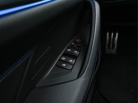 BMW i4 eDrive40 84 kWh M-Sport *M50 JAHRE* [ 3-Fase-11 kW ] {SOH-96%} (INCL-BTW) *LEATHER-ALCANTARA | FULL-LED | ADAPTIVE-CRUISE | HEATED-SPORTSEATS | CAMERA | DAB | DIGI-COCKPIT | NAVI-FULLMAP | AMBIENT-LIGHT | ECC | PDC | CARPLAY | KEYLESS | SHIFTPADDLES | 18