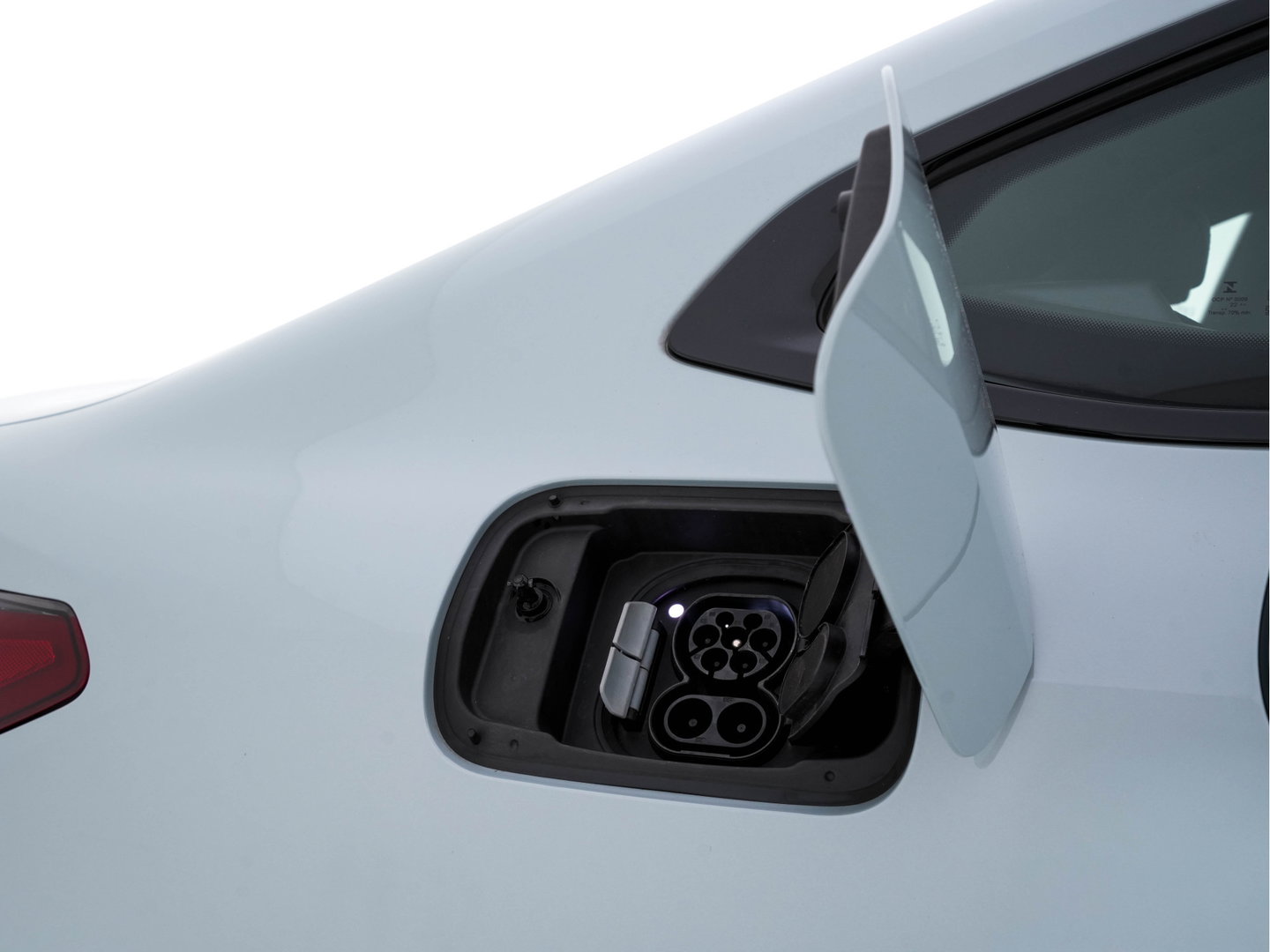 BMW i4 eDrive40 84 kWh M-Sport *M50 JAHRE* [ 3-Fase-11 kW ] {SOH-96%} (INCL-BTW) *LEATHER-ALCANTARA | FULL-LED | ADAPTIVE-CRUISE | HEATED-SPORTSEATS | CAMERA | DAB | DIGI-COCKPIT | NAVI-FULLMAP | AMBIENT-LIGHT | ECC | PDC | CARPLAY | KEYLESS | SHIFTPADDLES | 18