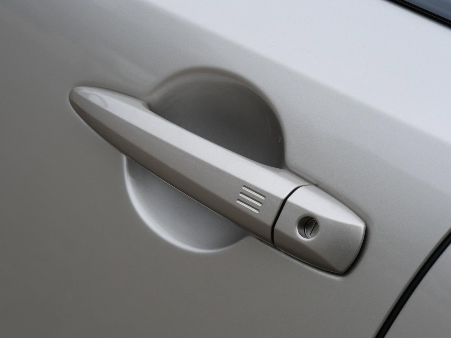 Nissan ARIYA 66kWh ADVANCE/ WARMTEPOMP/ 360° CAMERA/ ELEKT. KLEP/ SOH 99%