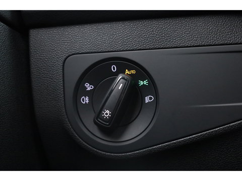 Volkswagen Tiguan 1.4 TSI eHybrid Life | Pano | IQ. Light | Digi. Dashboard | Camera | Adapt. Cruise | 4x Stoelverw. | Apple CarPlay |