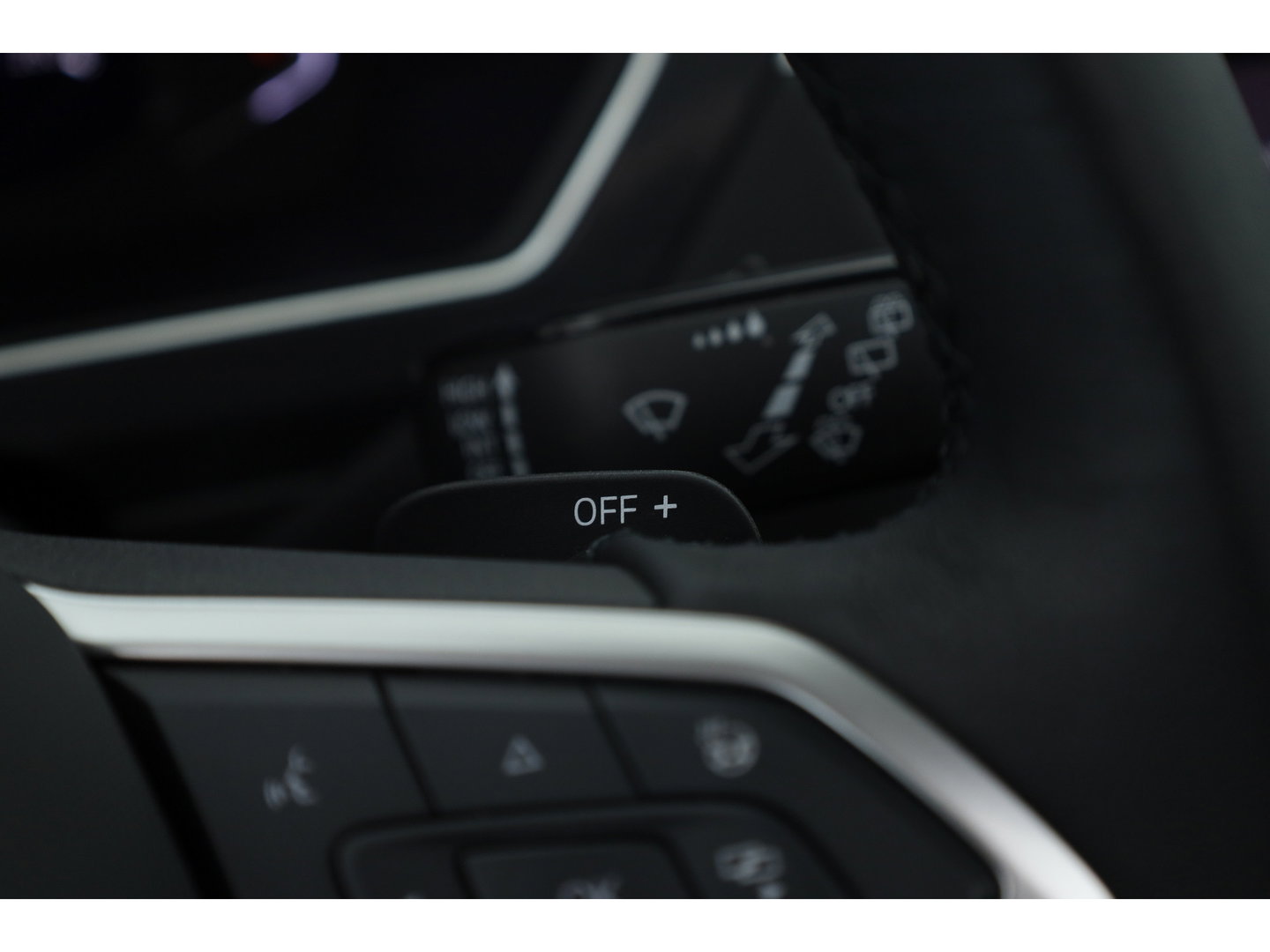 Volkswagen Tiguan 1.4 TSI eHybrid Life | Pano | IQ. Light | Digi. Dashboard | Camera | Adapt. Cruise | 4x Stoelverw. | Apple CarPlay |