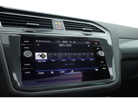 Volkswagen Tiguan 1.4 TSI eHybrid Life | Pano | IQ. Light | Digi. Dashboard | Camera | Adapt. Cruise | 4x Stoelverw. | Apple CarPlay |