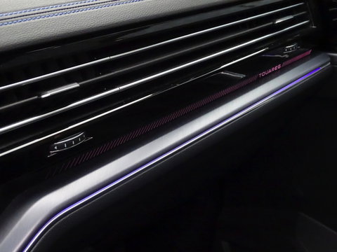 Volkswagen Touareg 3.0 TSi R eHybr 462PK 4M / Highline / 2024 / LED