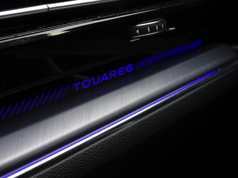 Volkswagen Touareg 3.0 TSi R eHybr 462PK 4M / Highline / 2024 / LED