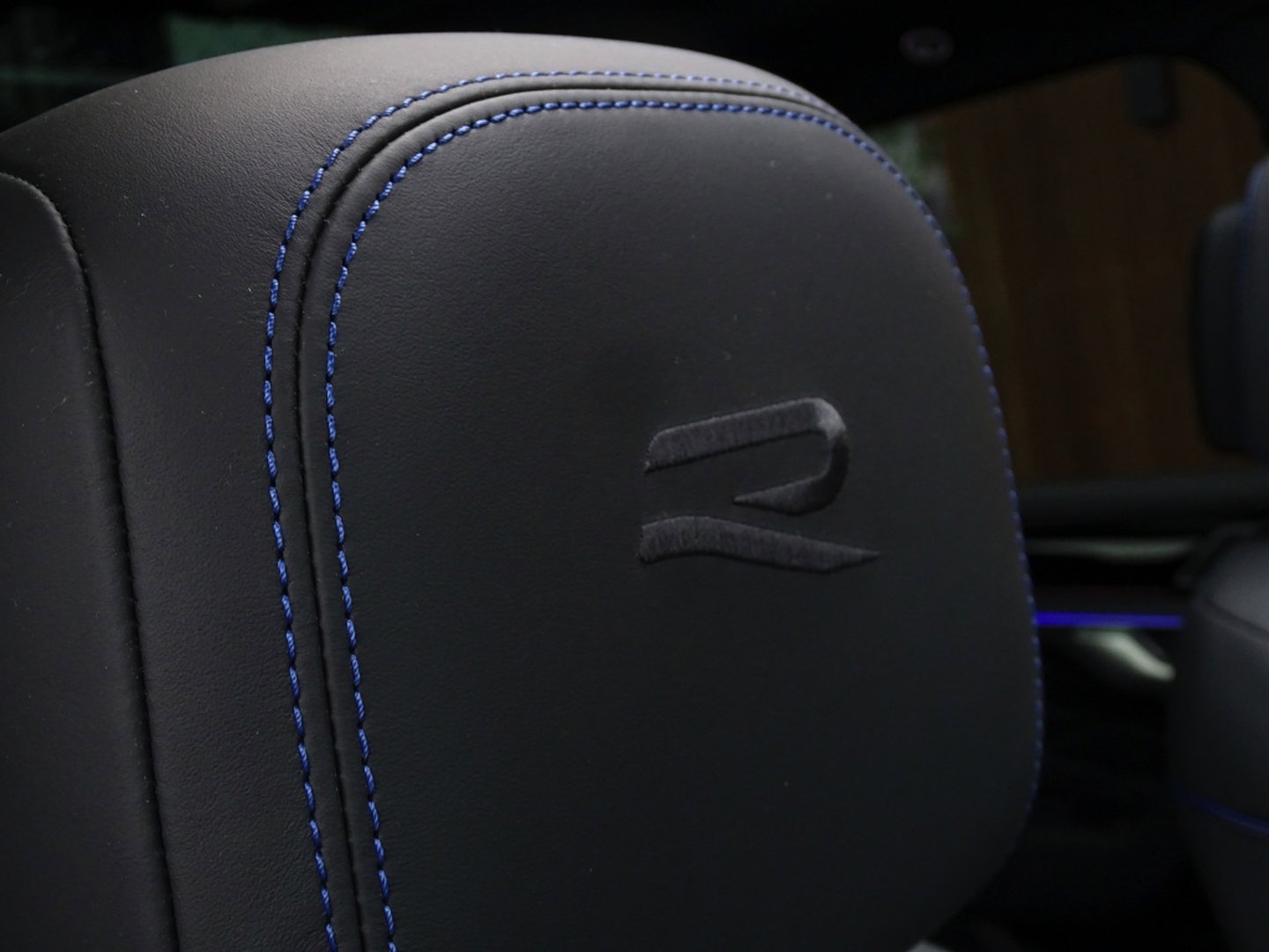 Volkswagen Touareg 3.0 TSi R eHybr 462PK 4M / Highline / 2024 / LED