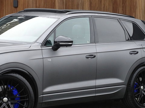 Volkswagen Touareg 3.0 TSi R eHybr 462PK 4M / Highline / 2024 / LED