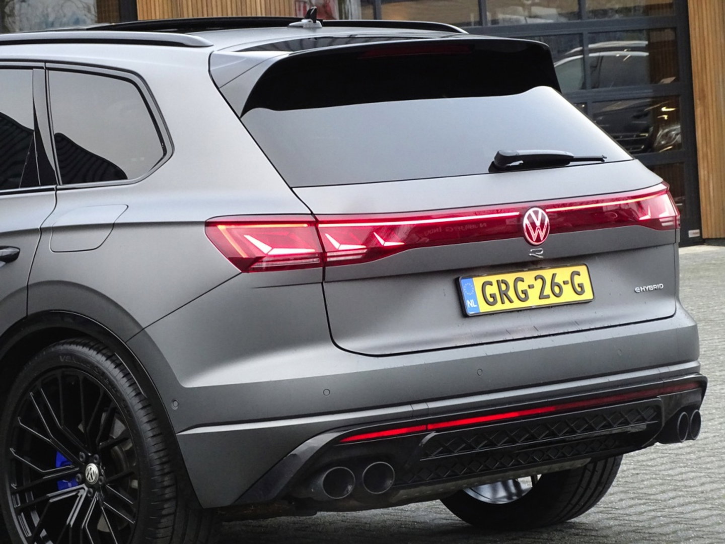 Volkswagen Touareg 3.0 TSi R eHybr 462PK 4M / Highline / 2024 / LED