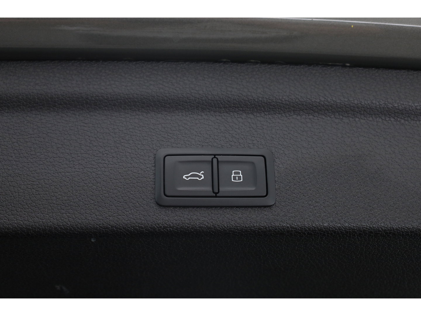 Audi Q3 Sportback 45 TFSI e S Edition | Sonos Audio | Adapt. Cruise | Elek. Stoelen | 19'' | Keyless | Navi | PDC | S Line