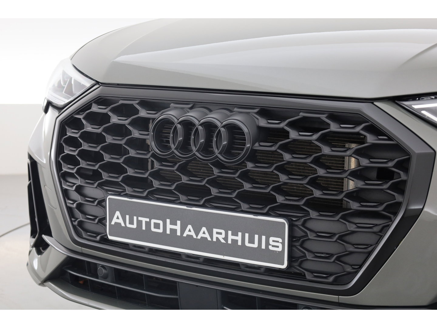 Audi Q3 Sportback 45 TFSI e S Edition | Sonos Audio | Adapt. Cruise | Elek. Stoelen | 19'' | Keyless | Navi | PDC | S Line