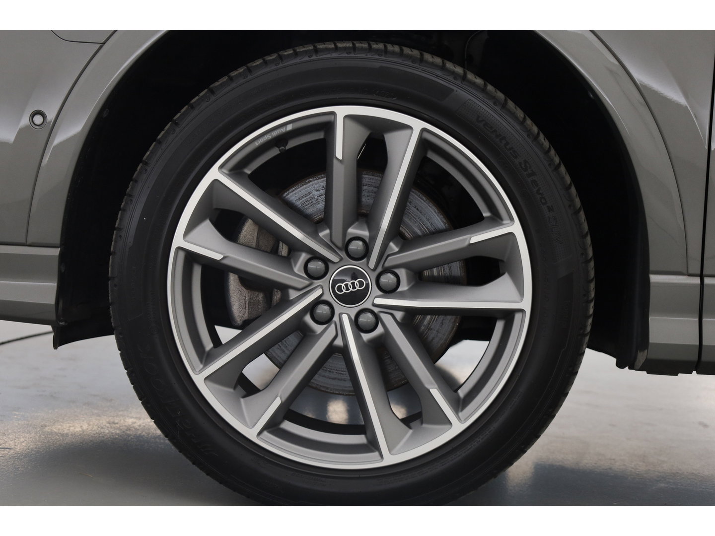 Audi Q3 Sportback 45 TFSI e S Edition | Sonos Audio | Adapt. Cruise | Elek. Stoelen | 19'' | Keyless | Navi | PDC | S Line