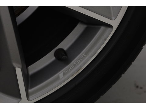Audi Q3 Sportback 45 TFSI e S Edition | Sonos Audio | Adapt. Cruise | Elek. Stoelen | 19'' | Keyless | Navi | PDC | S Line