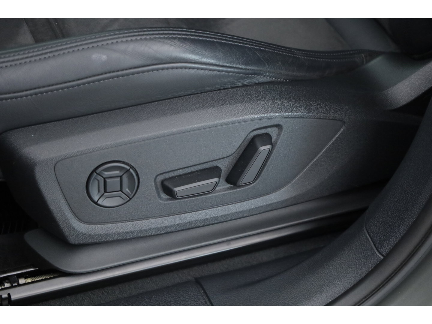 Audi Q3 Sportback 45 TFSI e S Edition | Sonos Audio | Adapt. Cruise | Elek. Stoelen | 19'' | Keyless | Navi | PDC | S Line