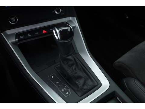Audi Q3 Sportback 45 TFSI e S Edition | Sonos Audio | Adapt. Cruise | Elek. Stoelen | 19'' | Keyless | Navi | PDC | S Line