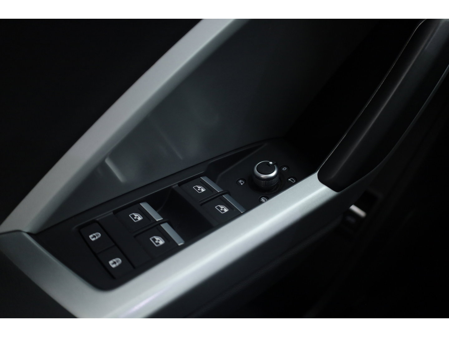 Audi Q3 Sportback 45 TFSI e S Edition | Sonos Audio | Adapt. Cruise | Elek. Stoelen | 19'' | Keyless | Navi | PDC | S Line