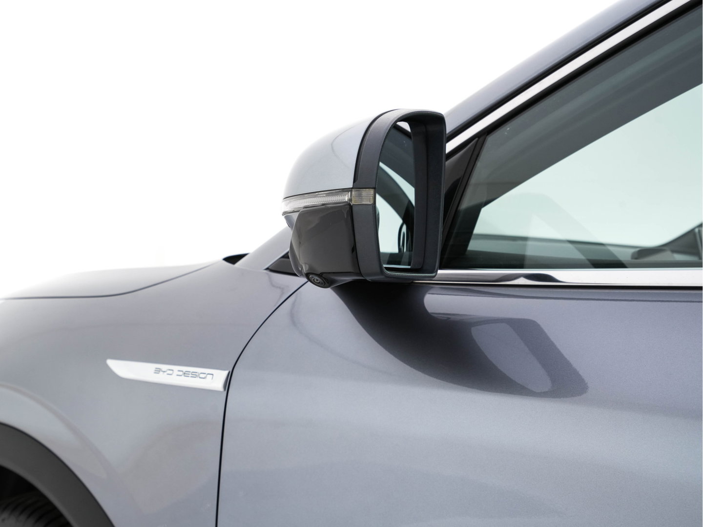 BYD ATTO 3 Comfort 60 kWh [ 3-Fase ] {SOH-92%} (INCL.BTW) *PANO | ADAPTIVE-CRUISE | LEATHER | FULL-LED | TOP-VIEW | BLIND-SPOT | HEATED-COMFORTSEATS | DIGI-COCKPIT | CARPLAY | DAB | NAVI-FULLMAP | ECC | PDC | 18''ALU*