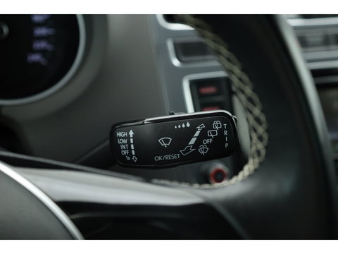 Volkswagen Polo 1.2 TSI First Edition | Airco | Bluetooth | Cruise Control | 16"