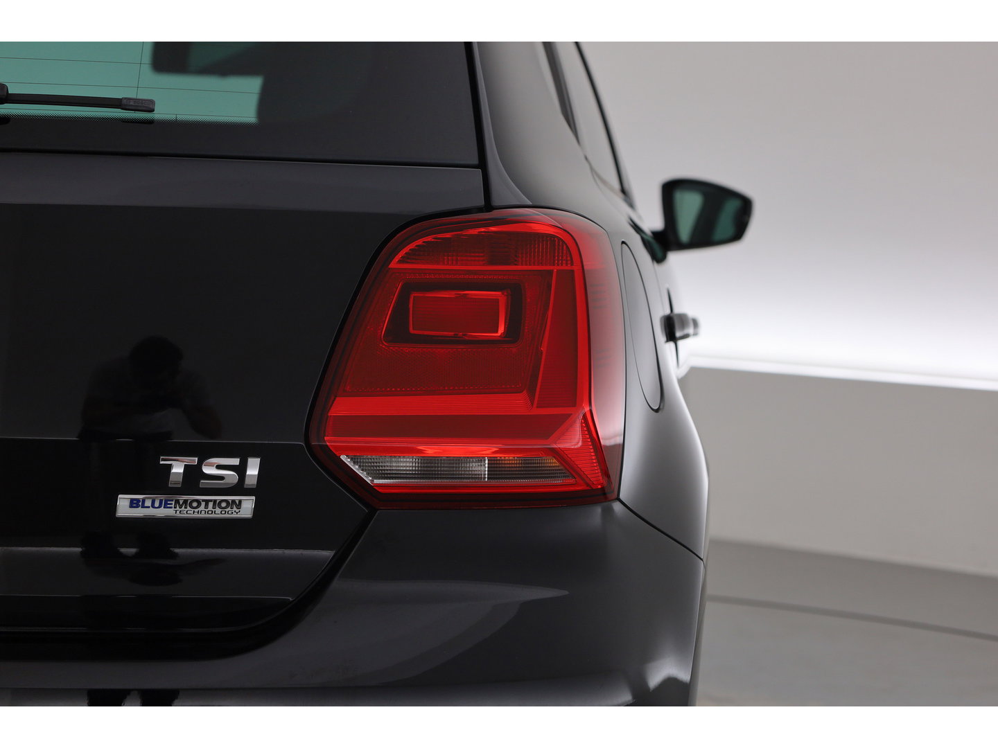 Volkswagen Polo 1.2 TSI First Edition | Airco | Bluetooth | Cruise Control | 16"