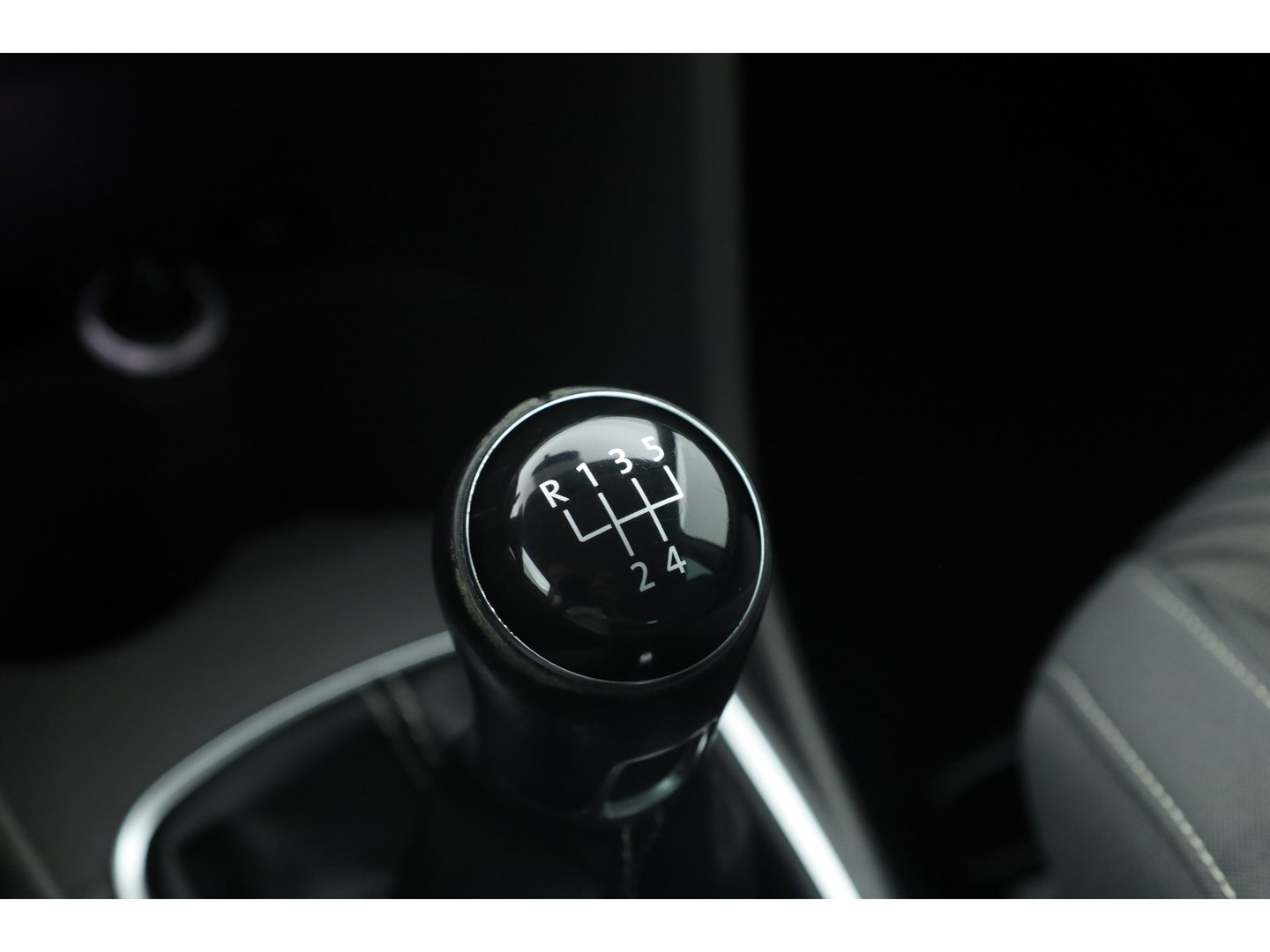 Volkswagen Polo 1.2 TSI First Edition | Airco | Bluetooth | Cruise Control | 16"