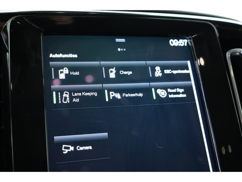 Volvo XC40 1.5 T5 Recharge Inscription | Pilot Assist | Apple CarPlay & Android | Navi |Stoel-Stuurverw. | Achteruitrijcamera | DAB
