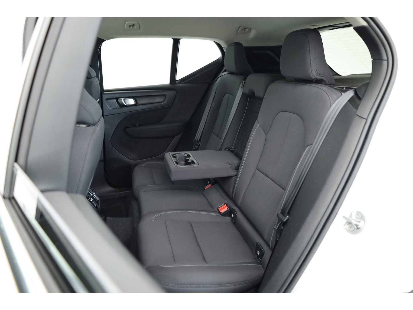 Volvo XC40 1.5 T5 Recharge Inscription | Pilot Assist | Apple CarPlay & Android | Navi |Stoel-Stuurverw. | Achteruitrijcamera | DAB