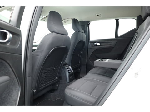 Volvo XC40 1.5 T5 Recharge Inscription | Pilot Assist | Apple CarPlay & Android | Navi |Stoel-Stuurverw. | Achteruitrijcamera | DAB