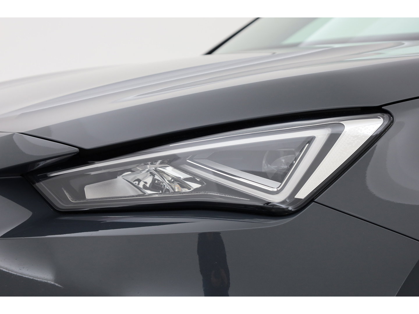 SEAT Tarraco 1.4 TSI e-Hybrid PHEV FR Business Intense | Adapt. Cruise | CarPlay | Memory | Navi | Dodehoek. | Stoelverw. Voor/Achter | 360cam | Stuurverw. |