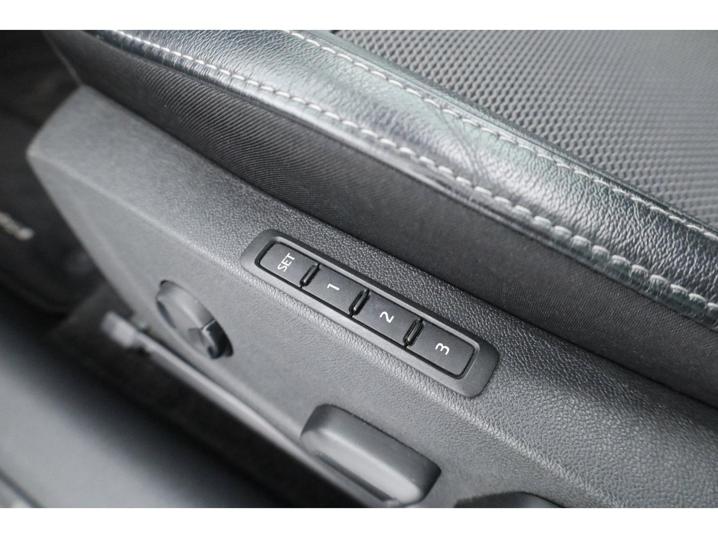 Škoda Octavia Combi 1.4 TSI iV PHEV Business | Adapt. Cruise | Pano | Head-Up Display | Memory |  Apple CarPlay & Android Auto |