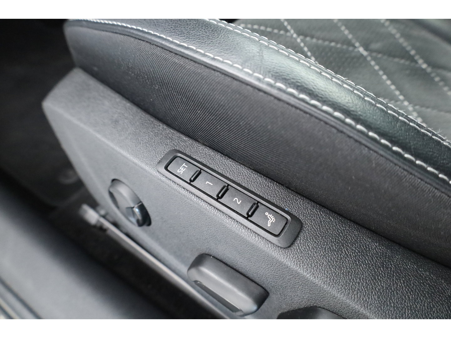 Škoda Octavia Combi 1.4 TSI RS iV PHEV Business | Pano | HUD | Canton Audio | Massage | Elek. Stoelen | Keyless | Camera | Adapt. Cruise