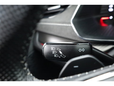 Škoda Octavia Combi 1.4 TSI RS iV PHEV Business | Pano | HUD | Canton Audio | Massage | Elek. Stoelen | Keyless | Camera | Adapt. Cruise