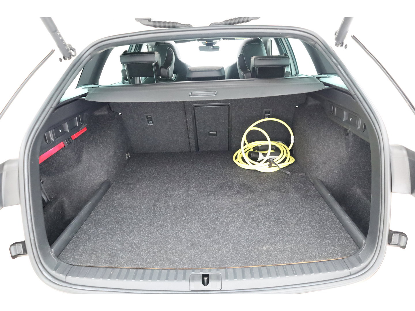 Škoda Octavia Combi 1.4 TSI RS iV PHEV Business | Pano | HUD | Canton Audio | Massage | Elek. Stoelen | Keyless | Camera | Adapt. Cruise