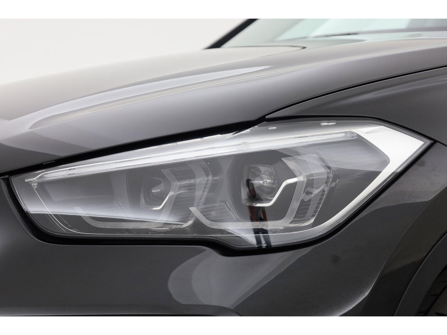 BMW X1 xDrive25e High Executive | Afn. Trekhaak | Navi | Camera | Cruis Ctrl. | Elek. Achterklep | 19''