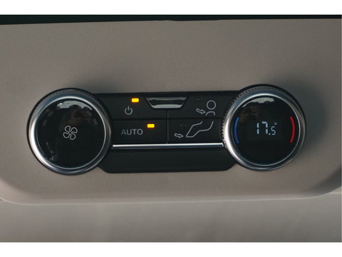 Ford Transit Custom Tourneo 320L 2.5 PHEV 233PK Titanium X PRIJS INCL. BPM Luxe 8 Zits, Leder, 19" LM, B&O, Pano, Elec. Schuifdeur, Trekhaak!! NR. TR1