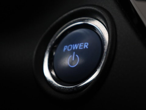 Toyota C-HR 2.0 Hybrid First Edition | Stoelverwarming | Adaptive cruise | Camera | Carplay | JBL Sound | Keyless | Full LED | Navigatie | Dodehoek detectie | Climate control | Bluetooth