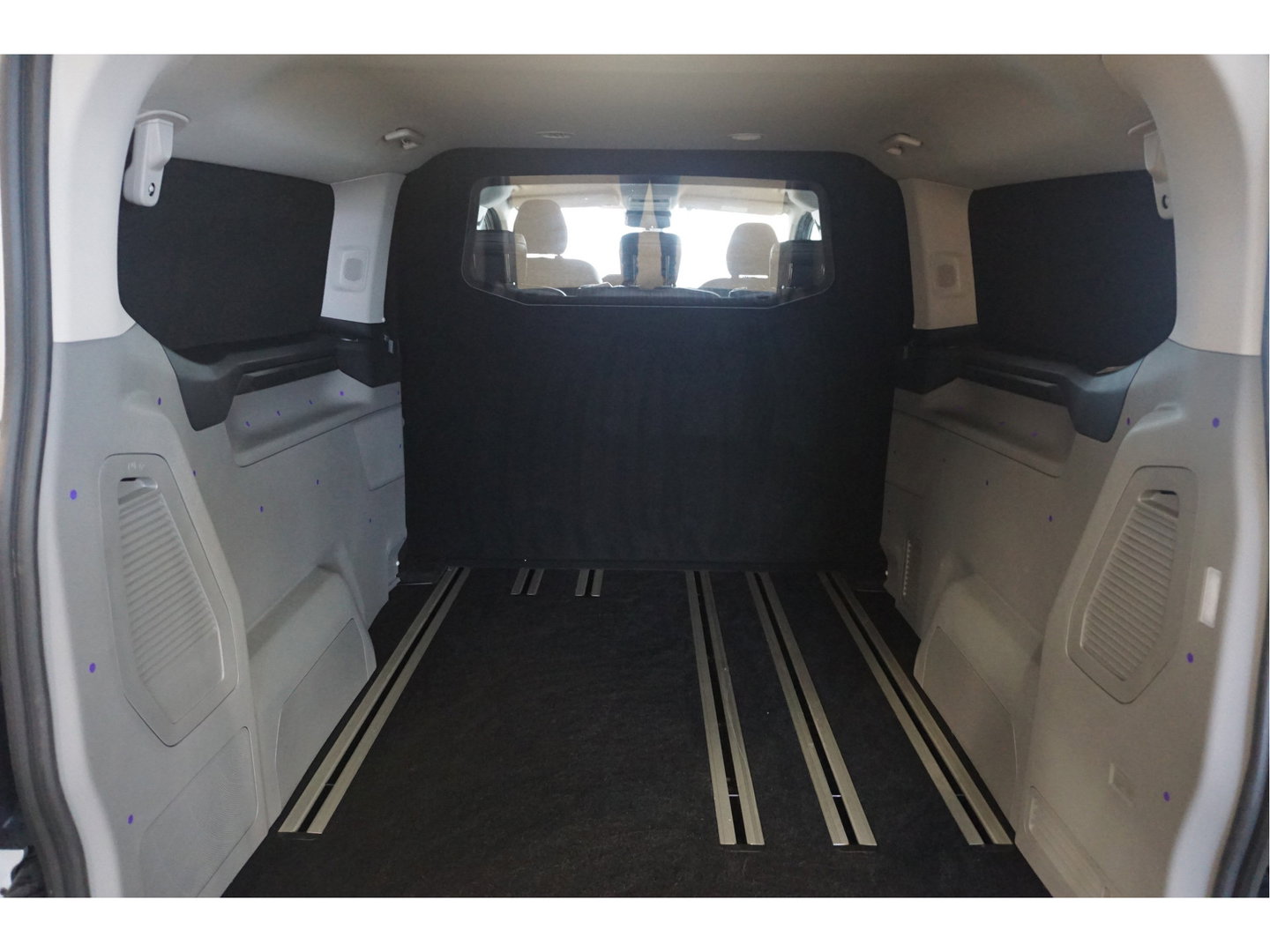 Ford Transit Custom Tourneo 320L 2.5 PHEV 233PK Titanium X PRIJS INCL. BPM Luxe 8 Zits, Leder, 19" LM, B&O, Elek. Schuifeur, Pano, Trekhaak!! NR. TR2