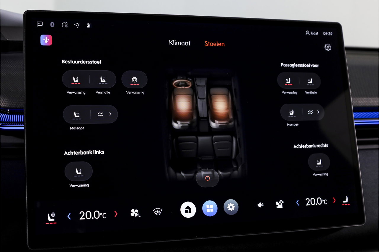 Lynk & Co 08