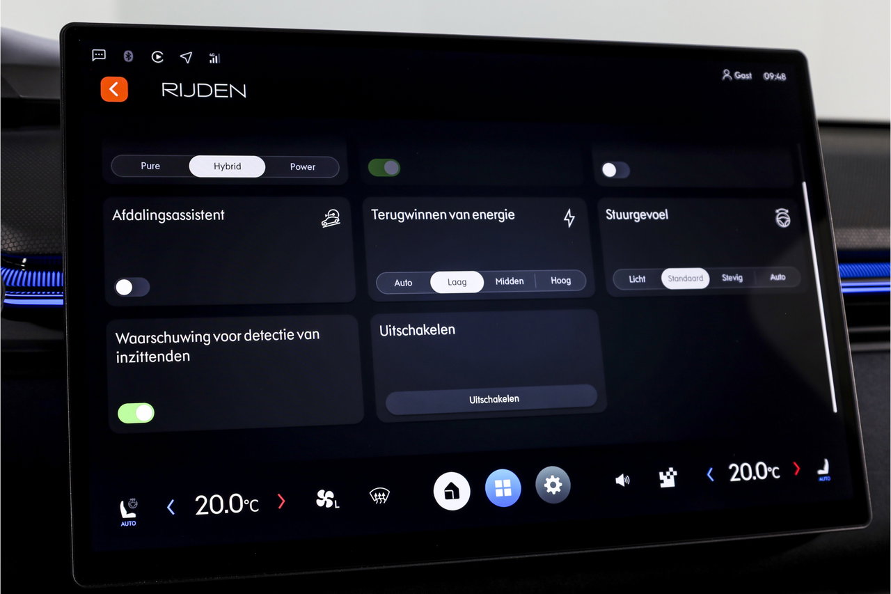 Lynk & Co 08