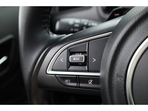 Suzuki Swift 1.2 Style Smart Hybrid | Navi | Adapt. Cruise | Camera | Dodehoekdet. | Apple CaRPlay | Keyless | Stoelverw.