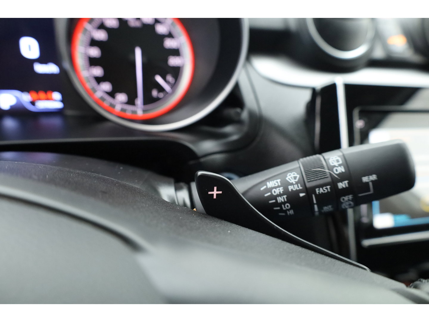 Suzuki Swift 1.2 Style Smart Hybrid | Navi | Adapt. Cruise | Camera | Dodehoekdet. | Apple CaRPlay | Keyless | Stoelverw.