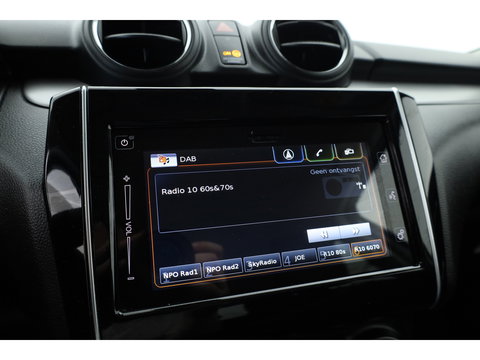 Suzuki Swift 1.2 Style Smart Hybrid | Navi | Adapt. Cruise | Camera | Dodehoekdet. | Apple CaRPlay | Keyless | Stoelverw.