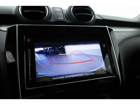 Suzuki Swift 1.2 Style Smart Hybrid | Navi | Adapt. Cruise | Camera | Dodehoekdet. | Apple CaRPlay | Keyless | Stoelverw.