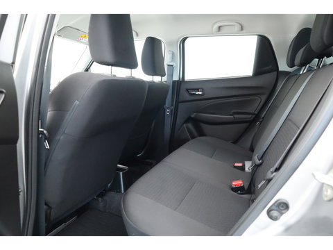 Suzuki Swift 1.2 Style Smart Hybrid | Navi | Adapt. Cruise | Camera | Dodehoekdet. | Apple CaRPlay | Keyless | Stoelverw.