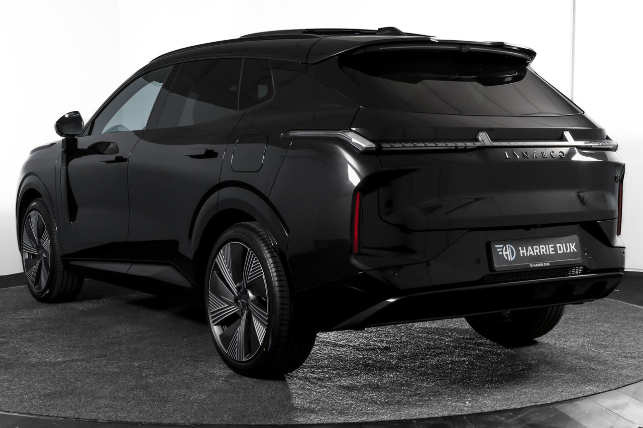 Lynk & Co 08