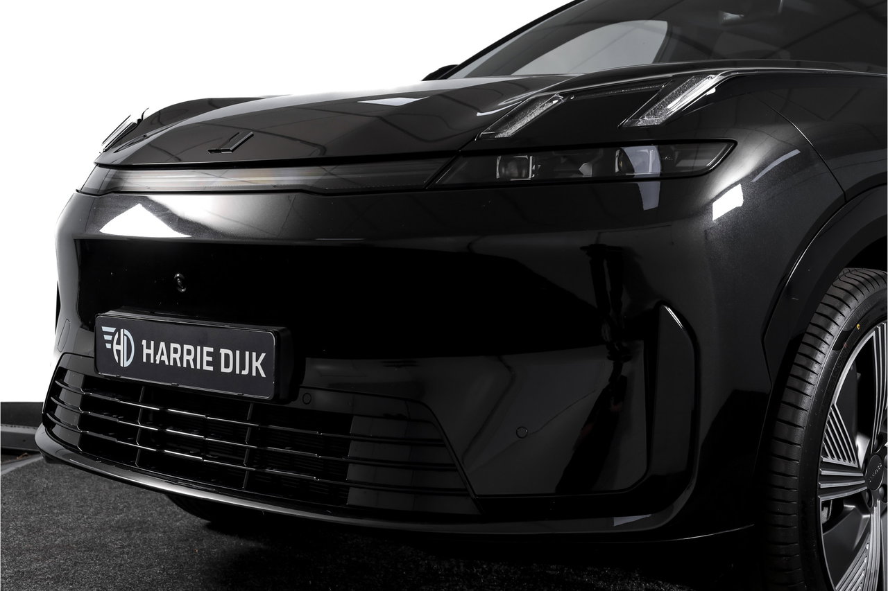 Lynk & Co 08